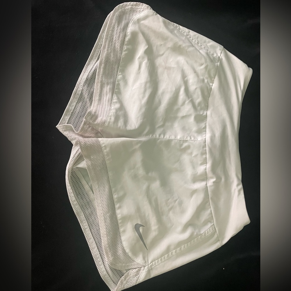 White nike running shorts